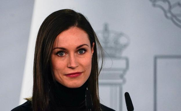 La primera ministra finlandesa, Sanna Marin, de visita en España. / V. WEST/REUTERS