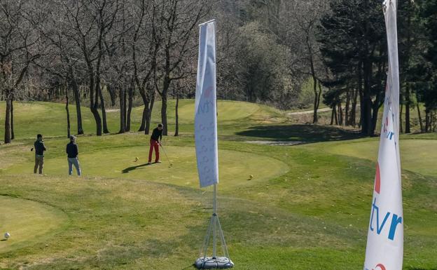 Los jugadores volverán al campo de Sojuela para el tradicional torneo de TVR. / FERNANDO DÍAZ