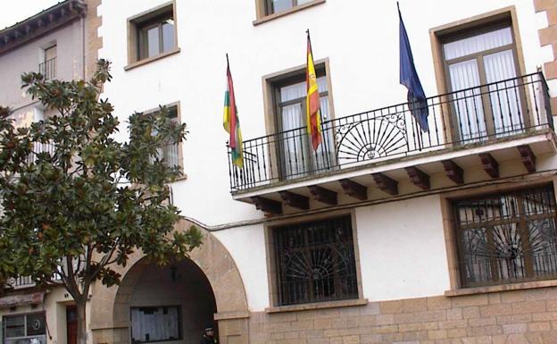 Modificadas las tasas najerinas de ayuda a domicilio y de la retirada de coches por la grúa