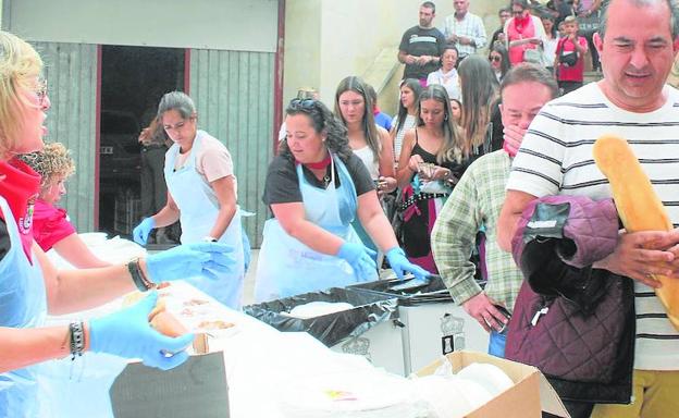 Baños rinde homenaje al cerdo