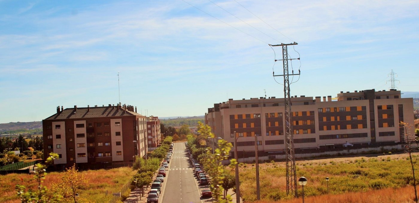 Calle Río Guadiana del barrio Entre Ríos de Lardero. / D.M.A.