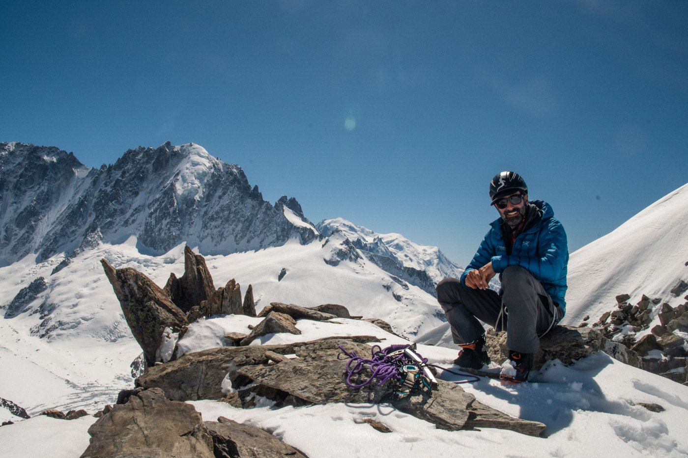 El alpinista riojano Martín Elías posa en en el Col du Passon (Chamonix). / CHAMONIX EXPERIENCE