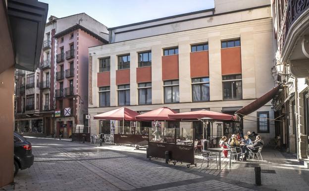 La plataforma de los 'Moderno' urge a dar un uso cultural a los cines