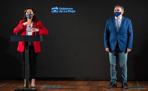 La presidenta de La Rioja, Concha Andreu, con el delegado del Plan de Transformación, José Ignacio Castresana. /SONIA TERCERO