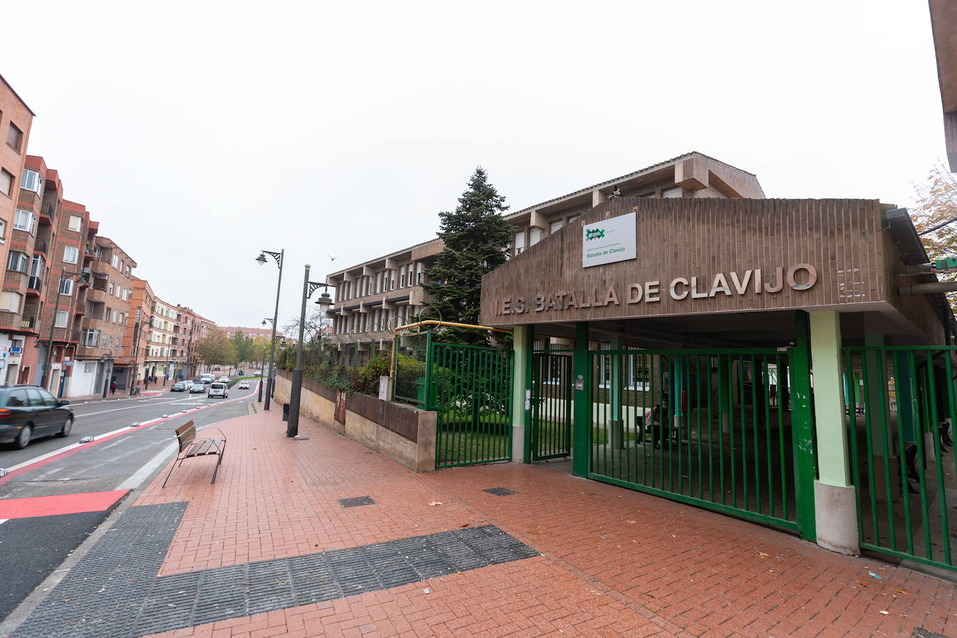 Imagen de la entrada al IES Batalla de Clavijo. /Sonia Tercero