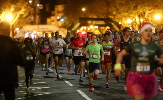 David Martínez se impone de nuevo en la San Silvestre de Logroño