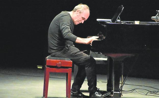 MIguel Garrido Romanos en su concierto del 19 de noviembre en el Ideal de Calahorra. /SANDA