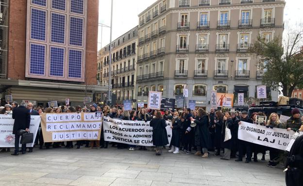 Momento de la manifestación celebrada en Madrid a la que asistió buena parte de la plantilla riojana. 
