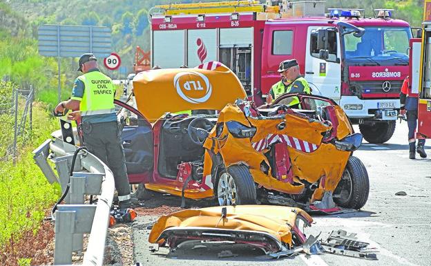 Accidente de tráfico la N-232 el pasado julio en el que falleció el conductor de un vehículo./