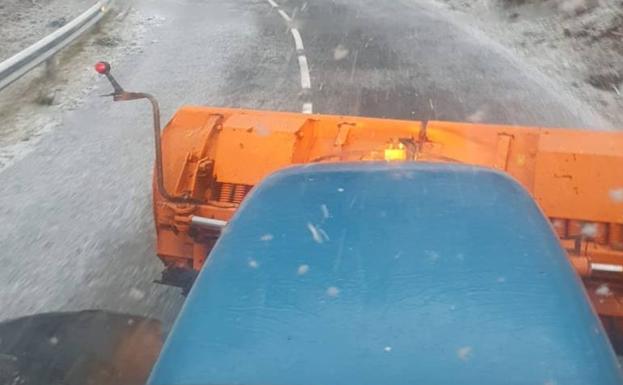 Todos los puertos de la red autonómica riojana requieren cadenas para circular