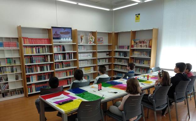 La biblioteca de Calahorra premia al mejor 'Pequepoeta'