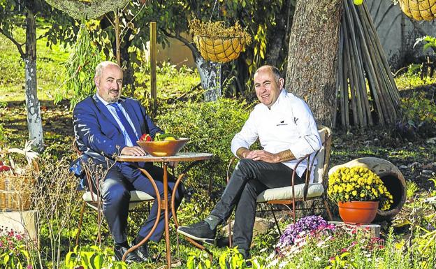 Los hermanos Carlos e Ignacio Echepresto, en Venta Moncalvillo. / JPEG