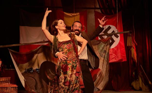 María Adánez y Pepón Nieto, en '¡Ay, Carmela!' / FARAUTE