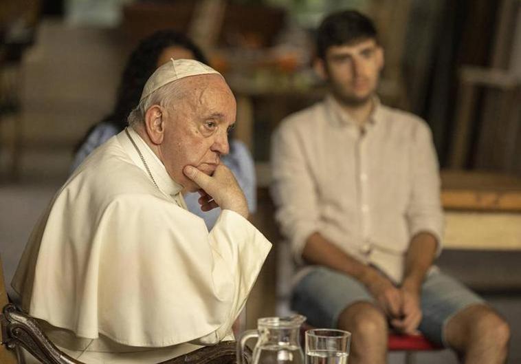 El Papa, a Cuatrecasas, víctima de Gaztelueta: «Te agradezco la valentía de haber denunciado los abusos»