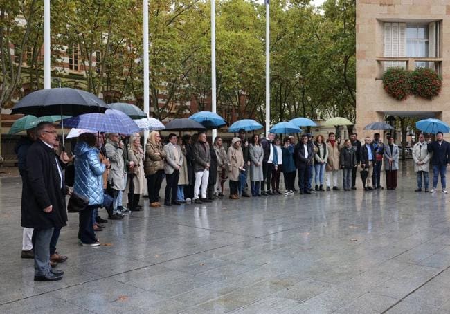 Minuto de silencio en Logroño.