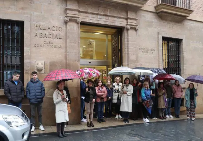Minuto de silencio en Alfaro,