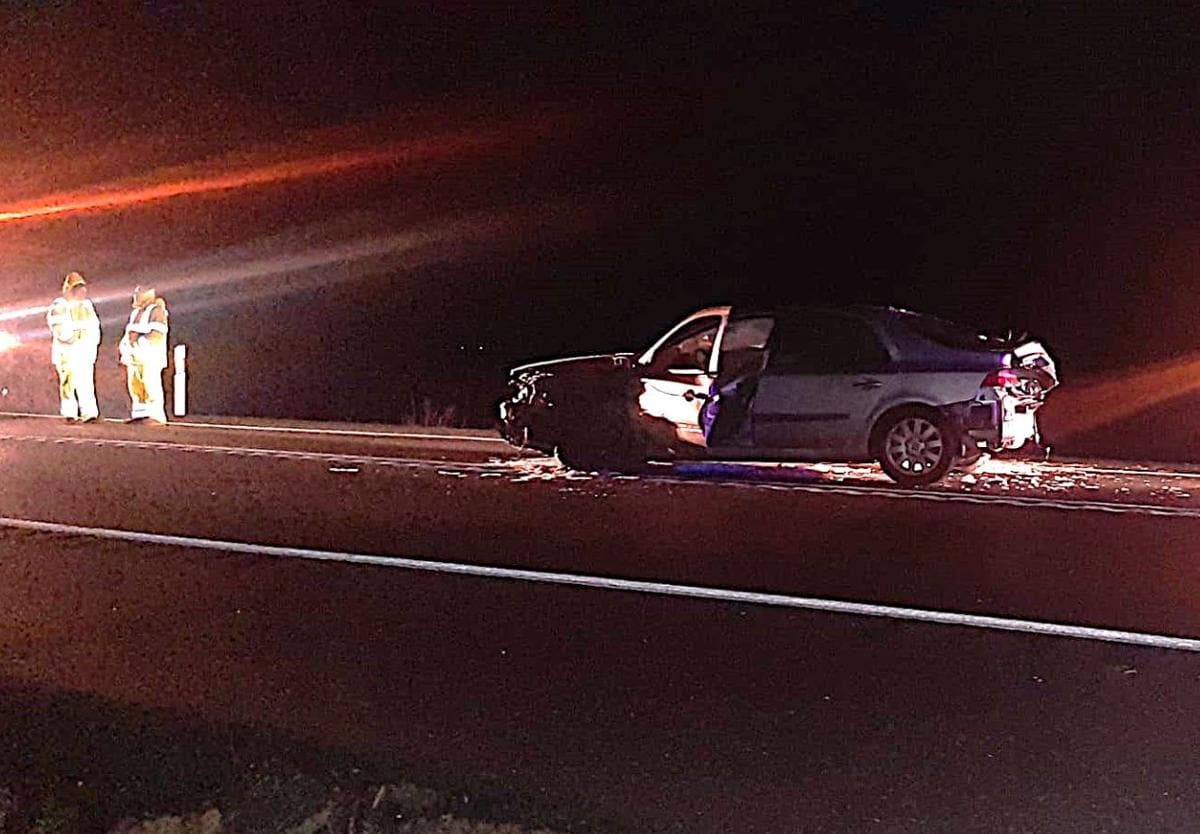 Imagen principal - El estado de los coches tras la triple colisión.