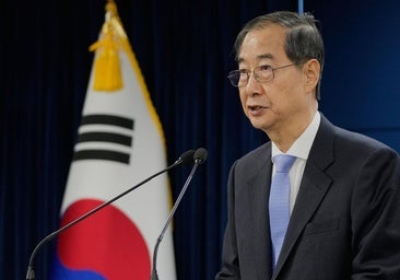 El Constitucional surcoreano restituye al primer ministro como presidente interino