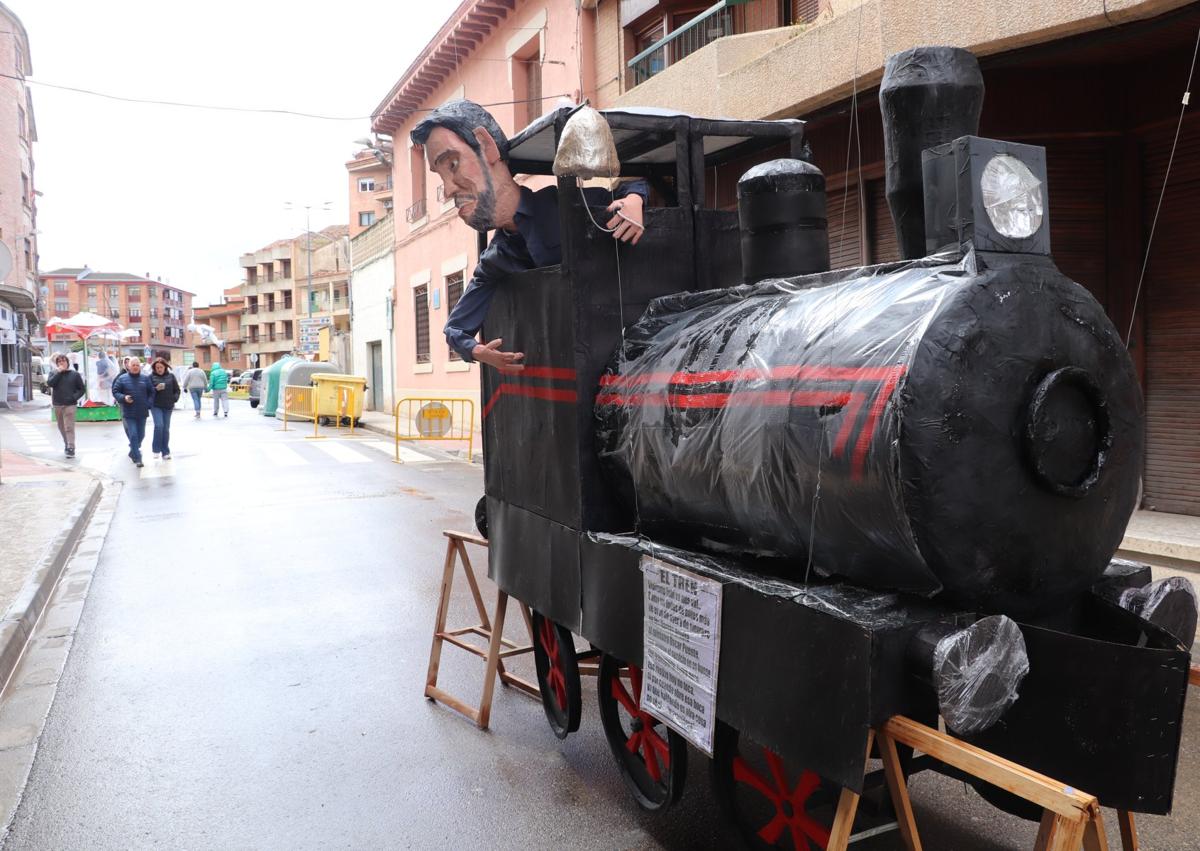 Imagen secundaria 1 - El agua pone a prueba el fuego