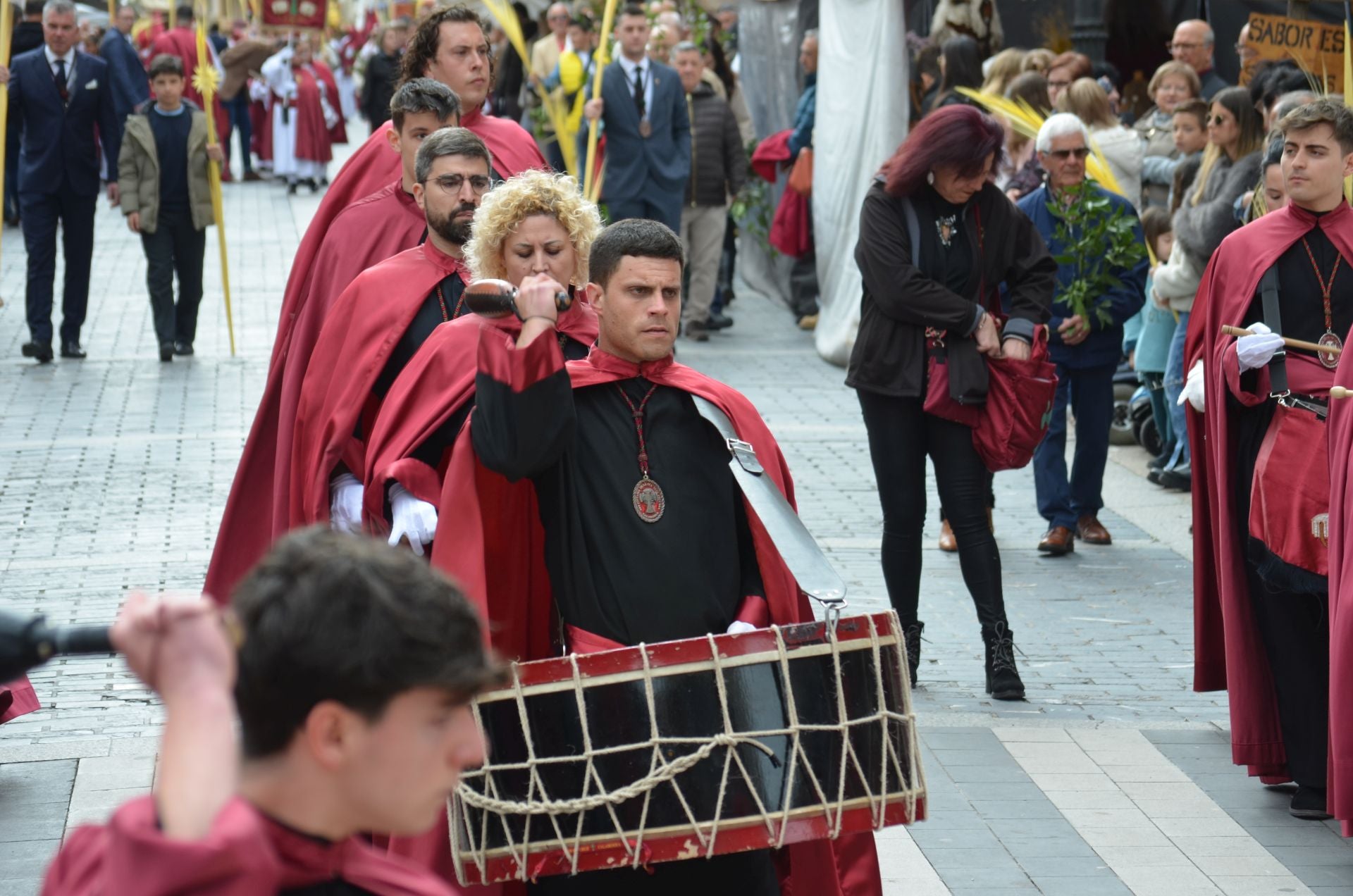 La Borriquilla recorre las calles de Calahorra