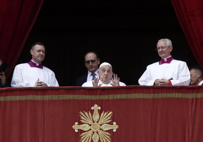 El Papa, hoy en el Vaticano para dar la bendición Urbi et Orbi.
