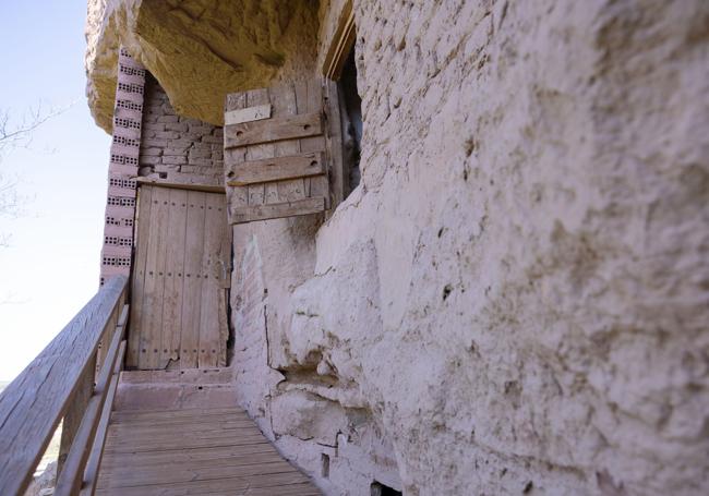 Acceso al Scrptorium con una ventana abierta.
