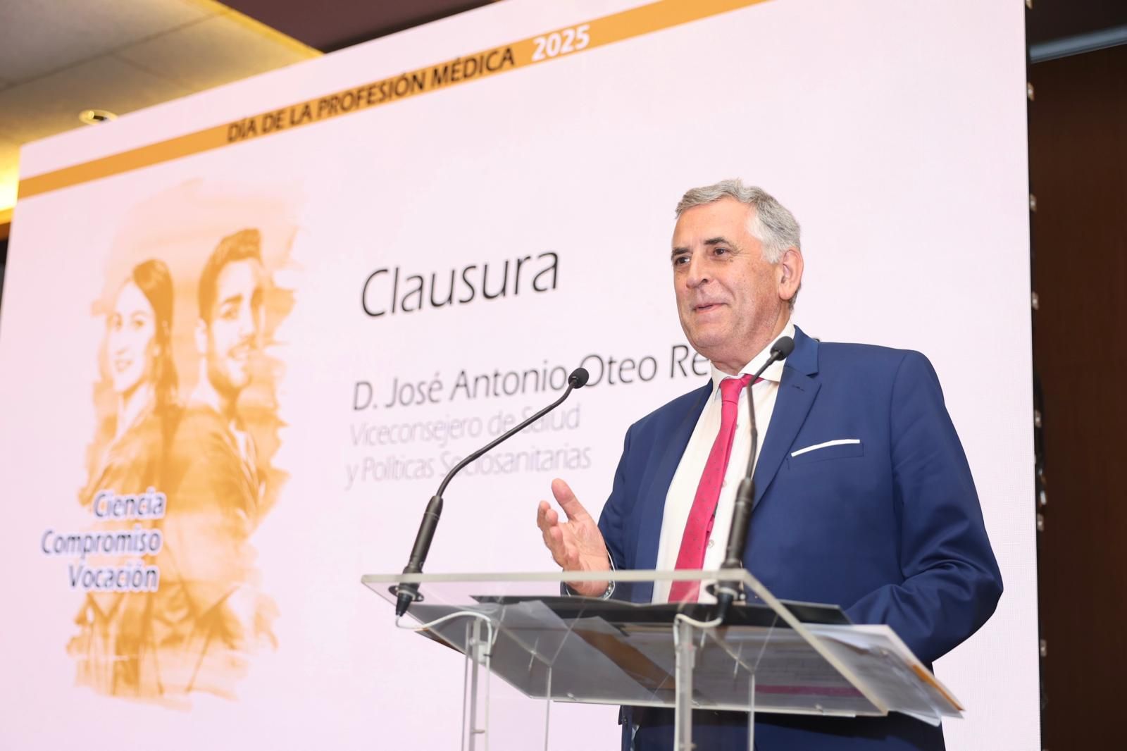 Las palabras finales estuvieron a cargo del Dr. José Amtonio Oteo Revuelta.