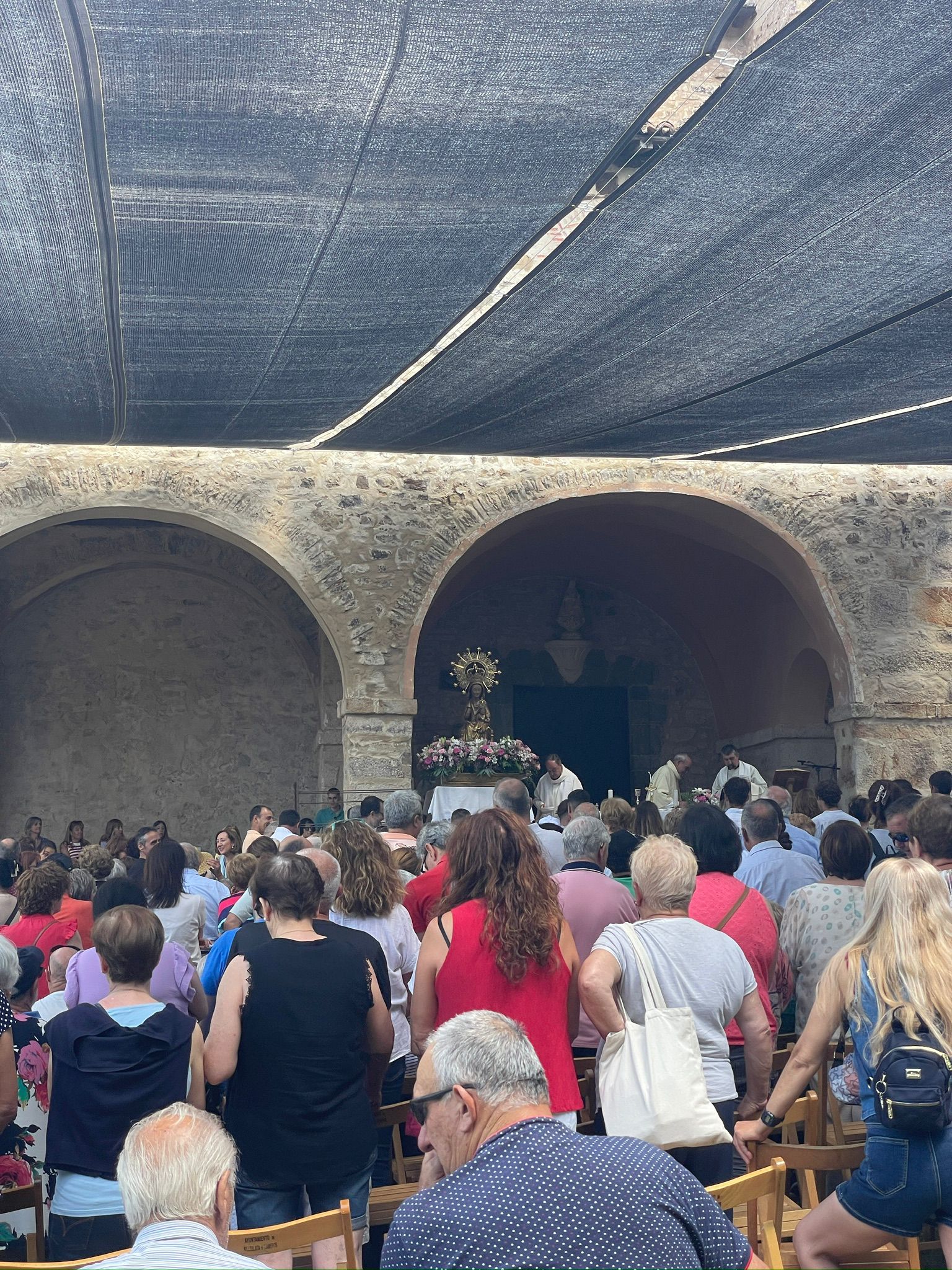 Lomos de Orios cumple con la tradición de la Caridad Grande