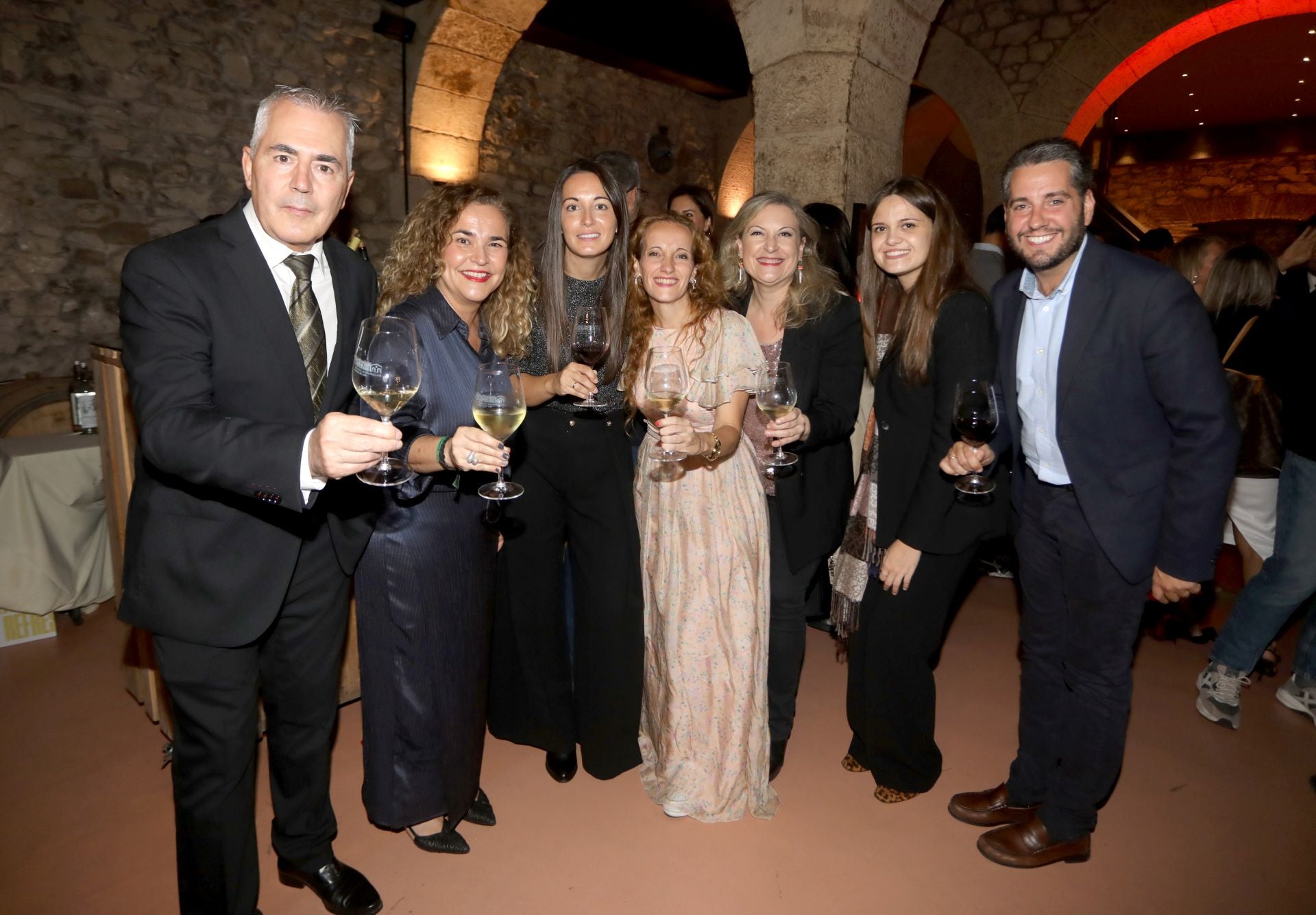 Miguel Ángel Sáez, Beatriz Arraiz, Sara Díez, Beatriz Zuñiga, Emilia Fernández, Andrea Moya y Javier García.