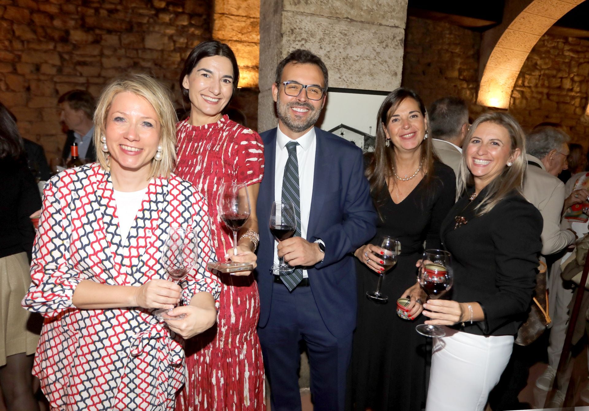 Elvira Ezquerro, Raquel Fernández, Iker Muguruza, Elena Martín y Helena Gil.