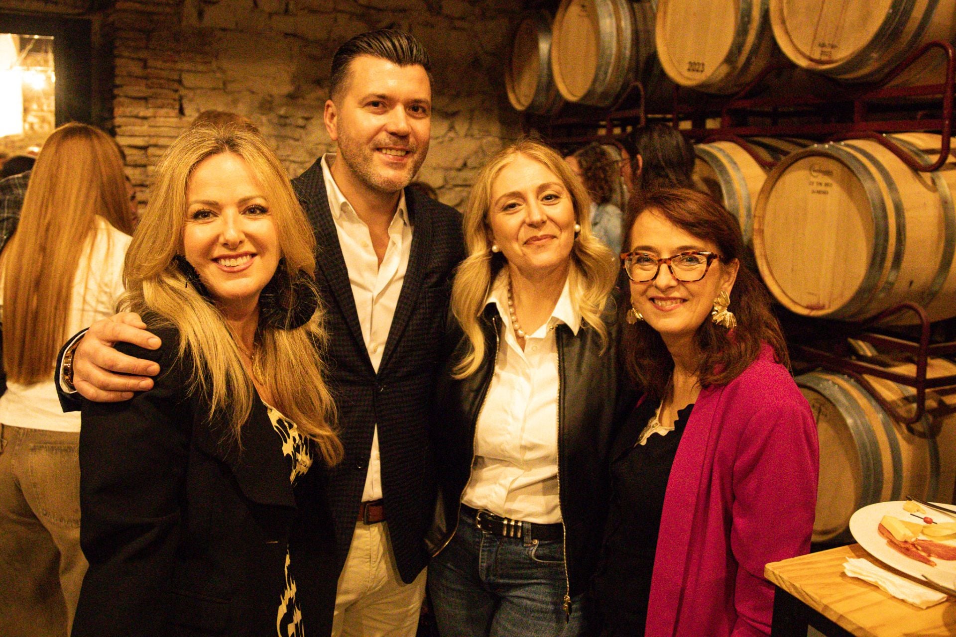 Nedim Patkovic, Felicidad Ugarte, Mercedes Asensio e Isabel Cavia.