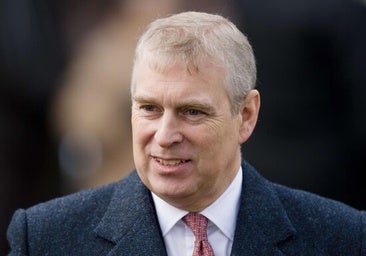 El príncipe Andrés recibió a Jeffrey Epstein en Royal Lodge dos meses después de la orden de arresto contra el pederasta