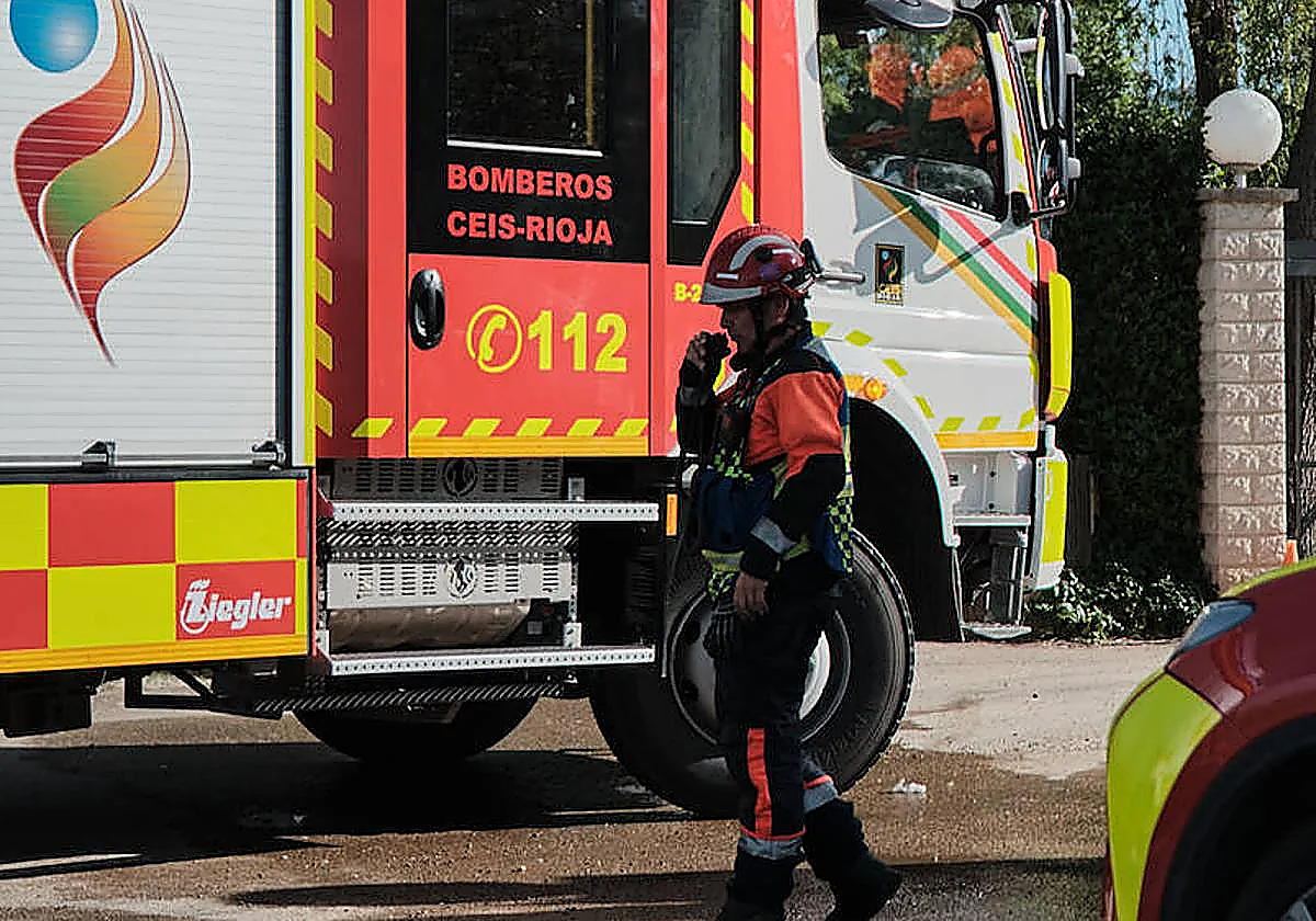 Extinguido el incendio de siete hectáreas de pastizal y matorral bajo en Valdegutur
